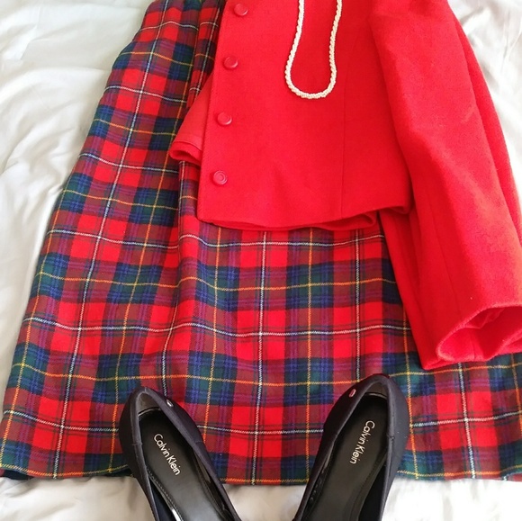 Pendleton(vintage wool) Authentic Boyd Tartan Suit Dresses & Skirts - COPY - Pendleton(vintage wool) Suit Sz 12 $155+ gloves